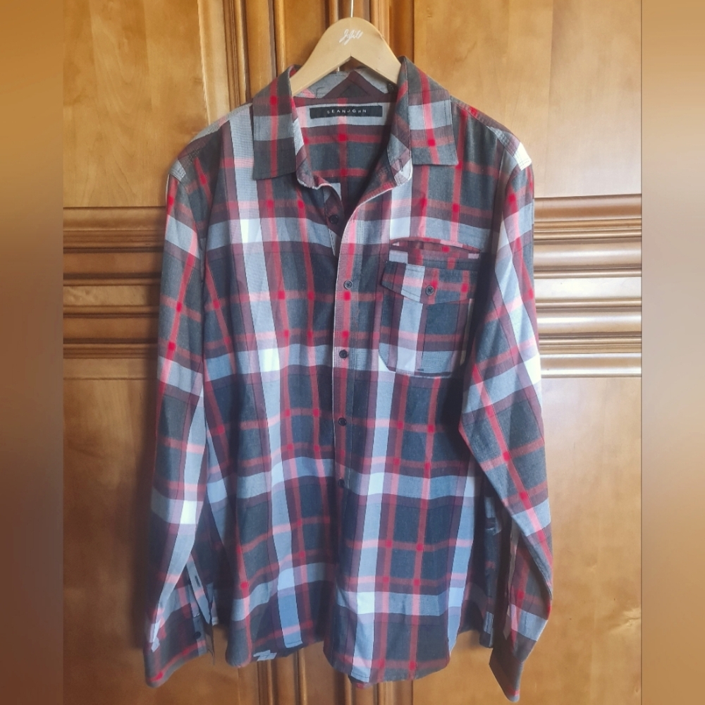Sean John Red Gray White Plaid Casual L/S Shirt Pocket Front EUC Size XL